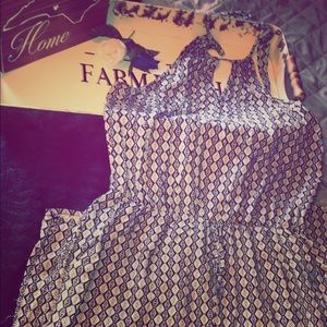 Maurice’s Blk/White Jumper - Medium